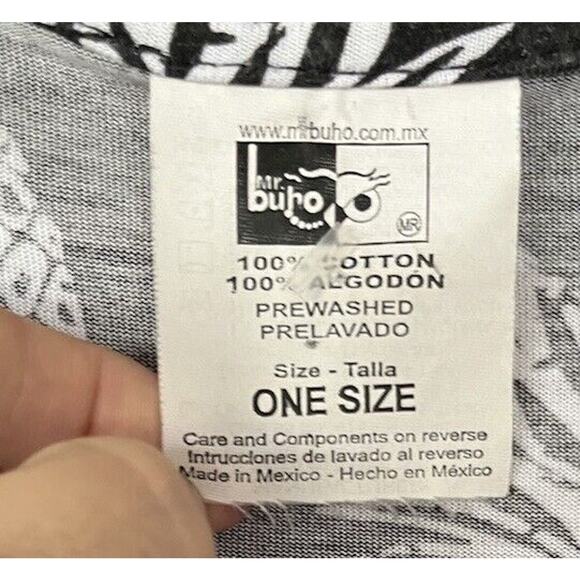 Mr. Buho Black and White Pineapple Print Dress/Swimsuit Cover One Size - Picture 3 of 3